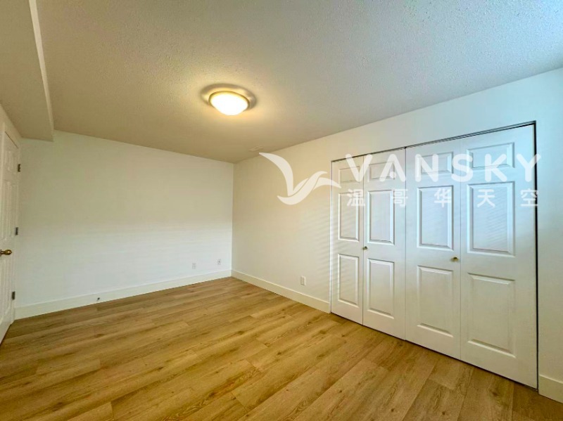 260826230103_janet bedroom.jpg